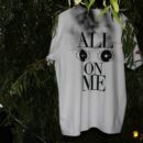 ALL EYES ON ME