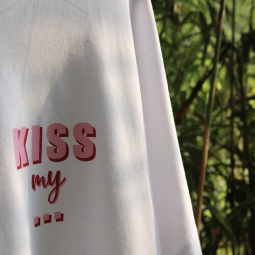 KISS MY ...
